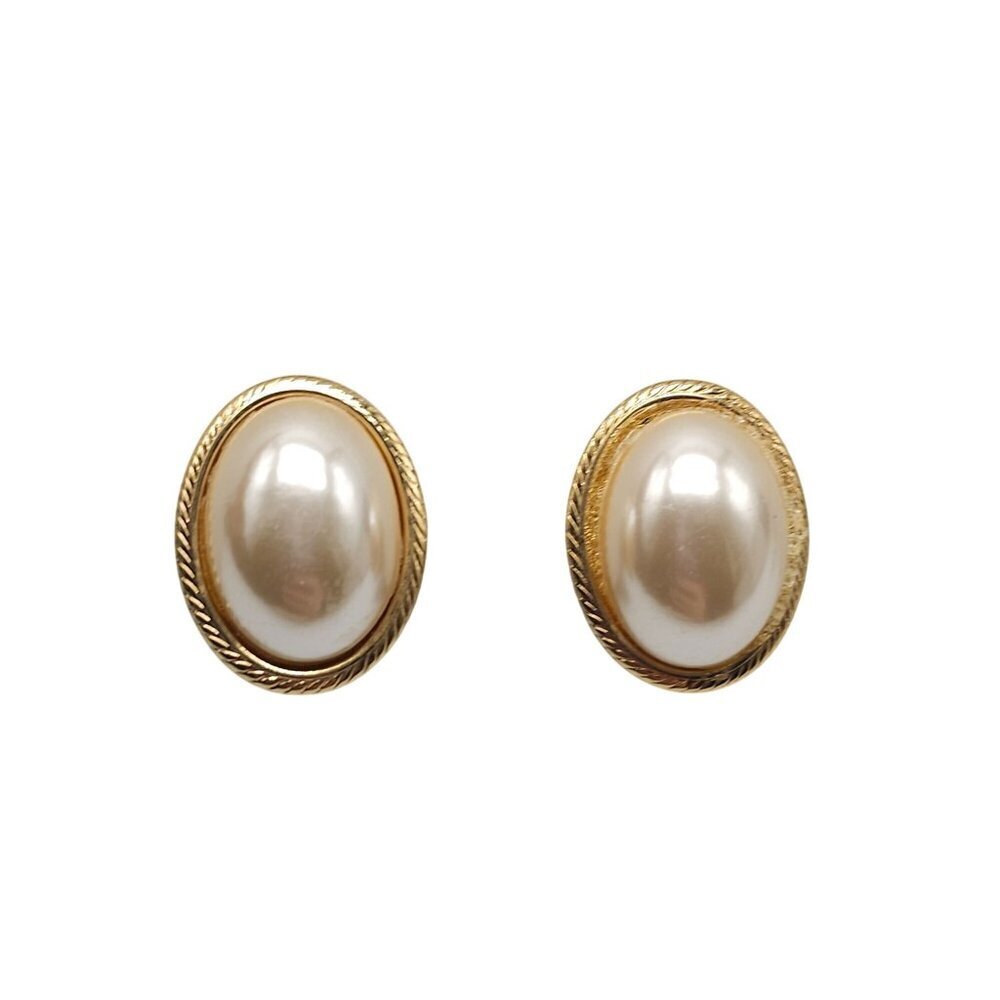 Vintage Napier Oval Clip On Earrings Faux Pearl Gold Tone Elegant Design .75 In